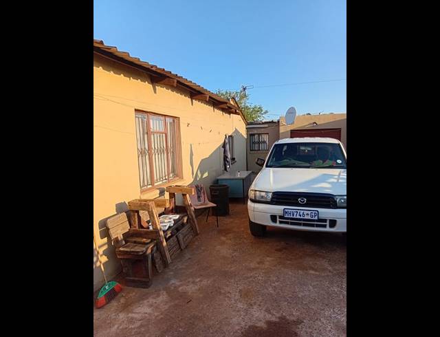3 BEDROOM HOUSE FOR SALE IN PALM RIDGE